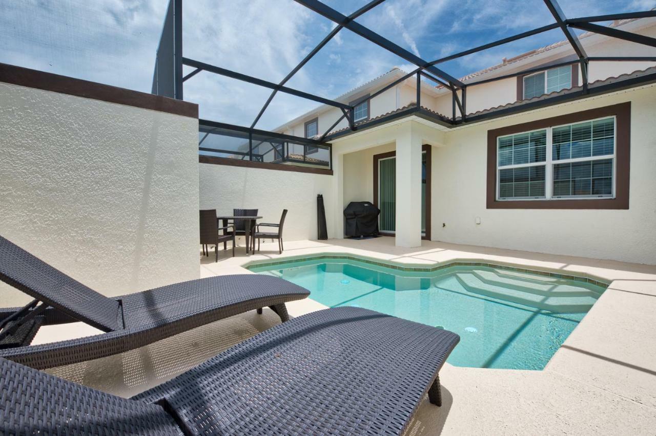 Modern Home With Private Pool ดาเวนพอร์ต ภายนอก รูปภาพ